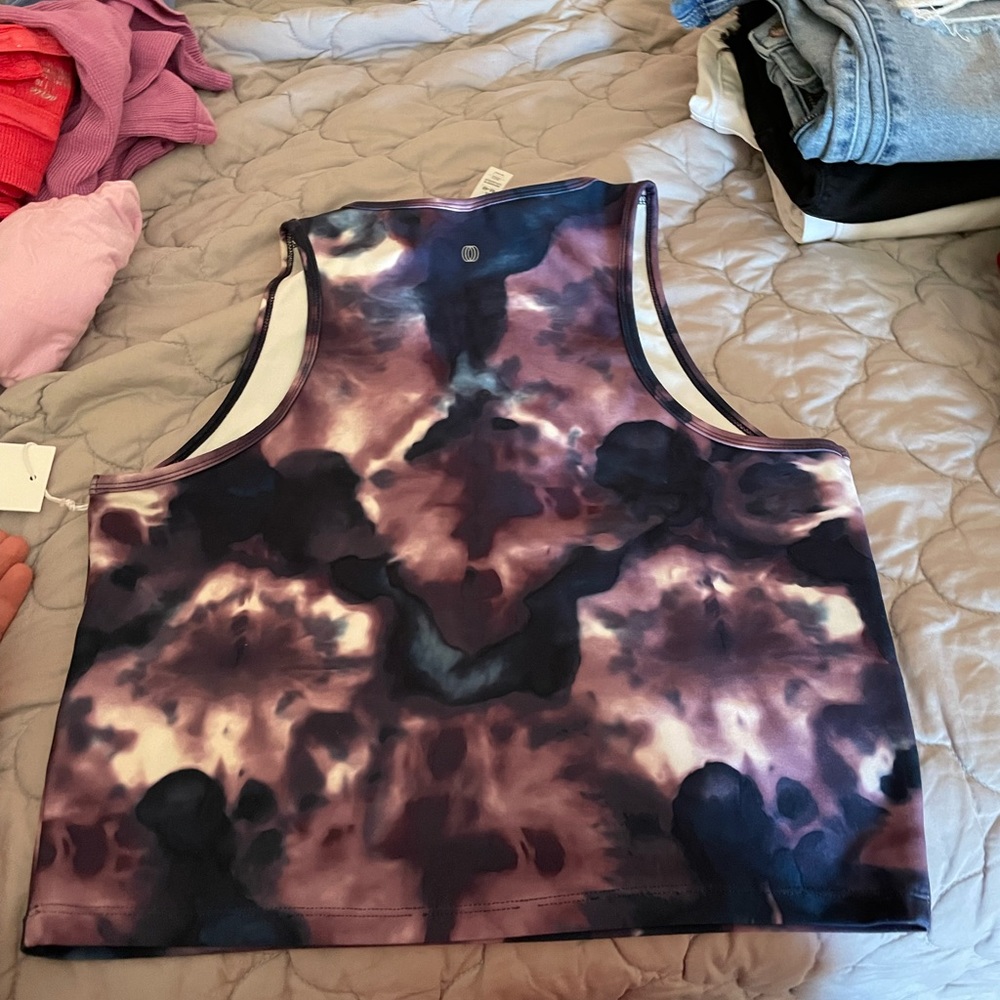 Workout Tank - Picture 2 of 6